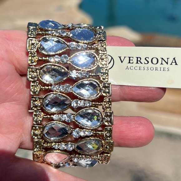 Bracelet Rhinestone Jeweled Sparkle Stretch Statement Goldtone Egyptian Style - Picture 3 of 4